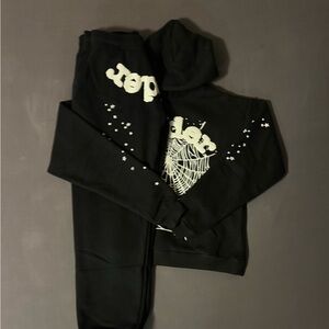 Black and white Sp5der Hoodie and Sweatpants Set